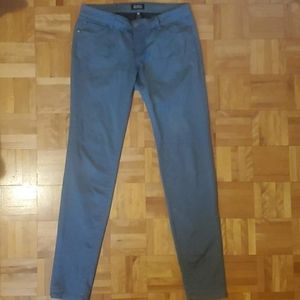 Celebrity Pink green/gray pants